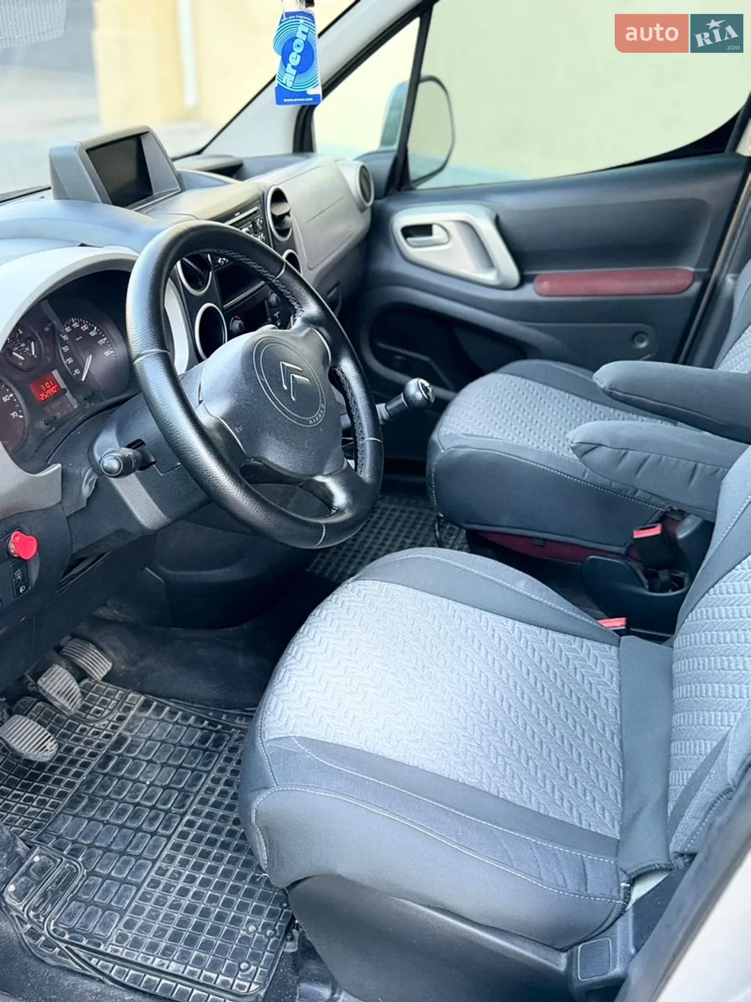 2010 Citroen Berlingo - мініатюра 11