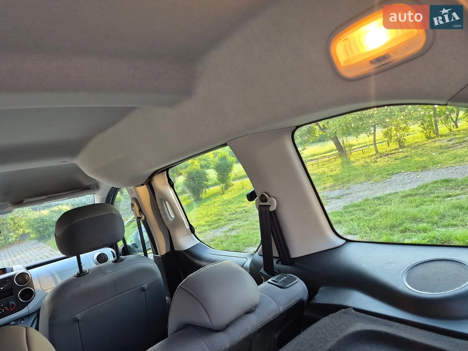 2012 Citroen Berlingo - мініатюра 21