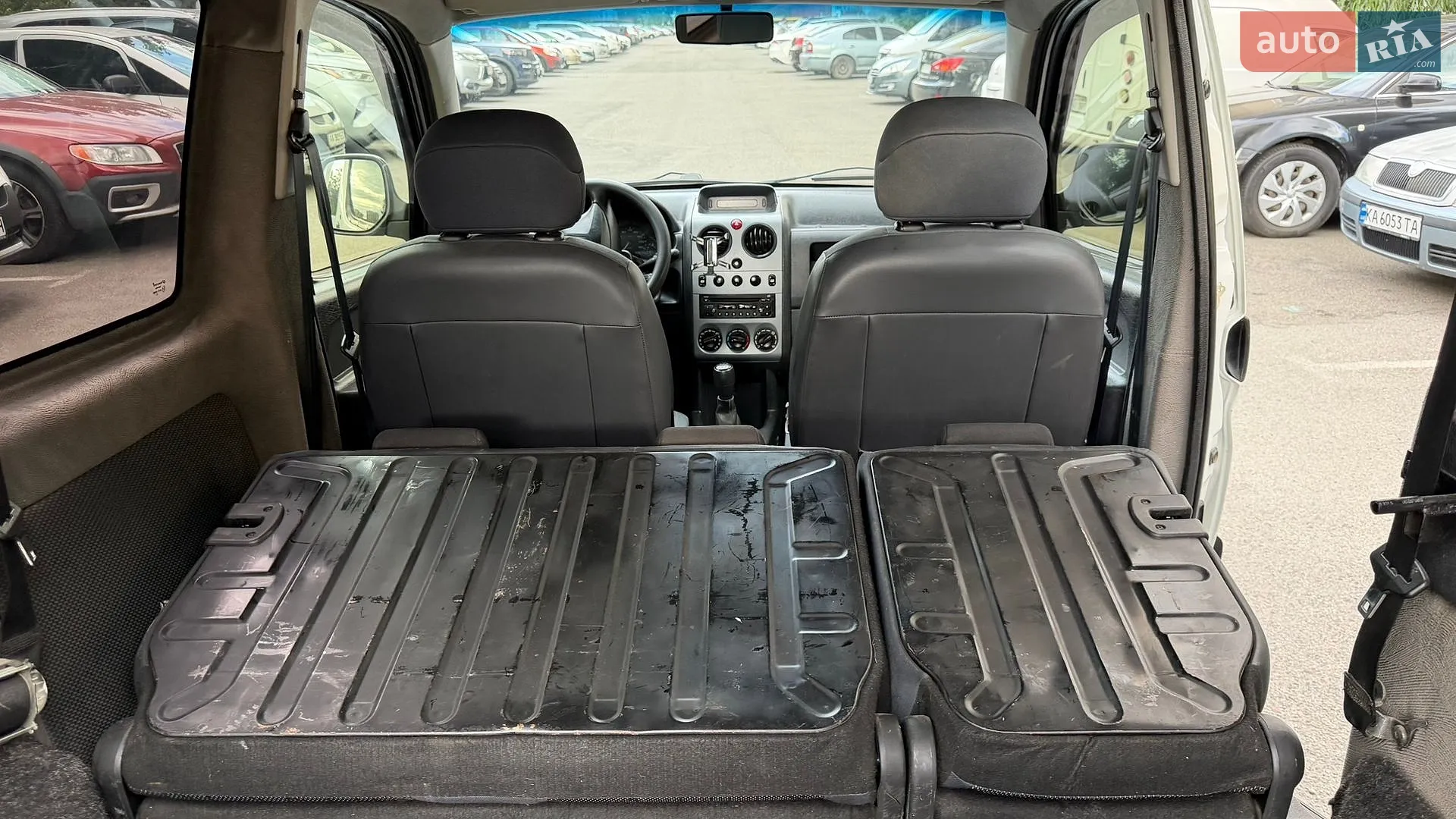 2010 Citroen Berlingo - мініатюра 17