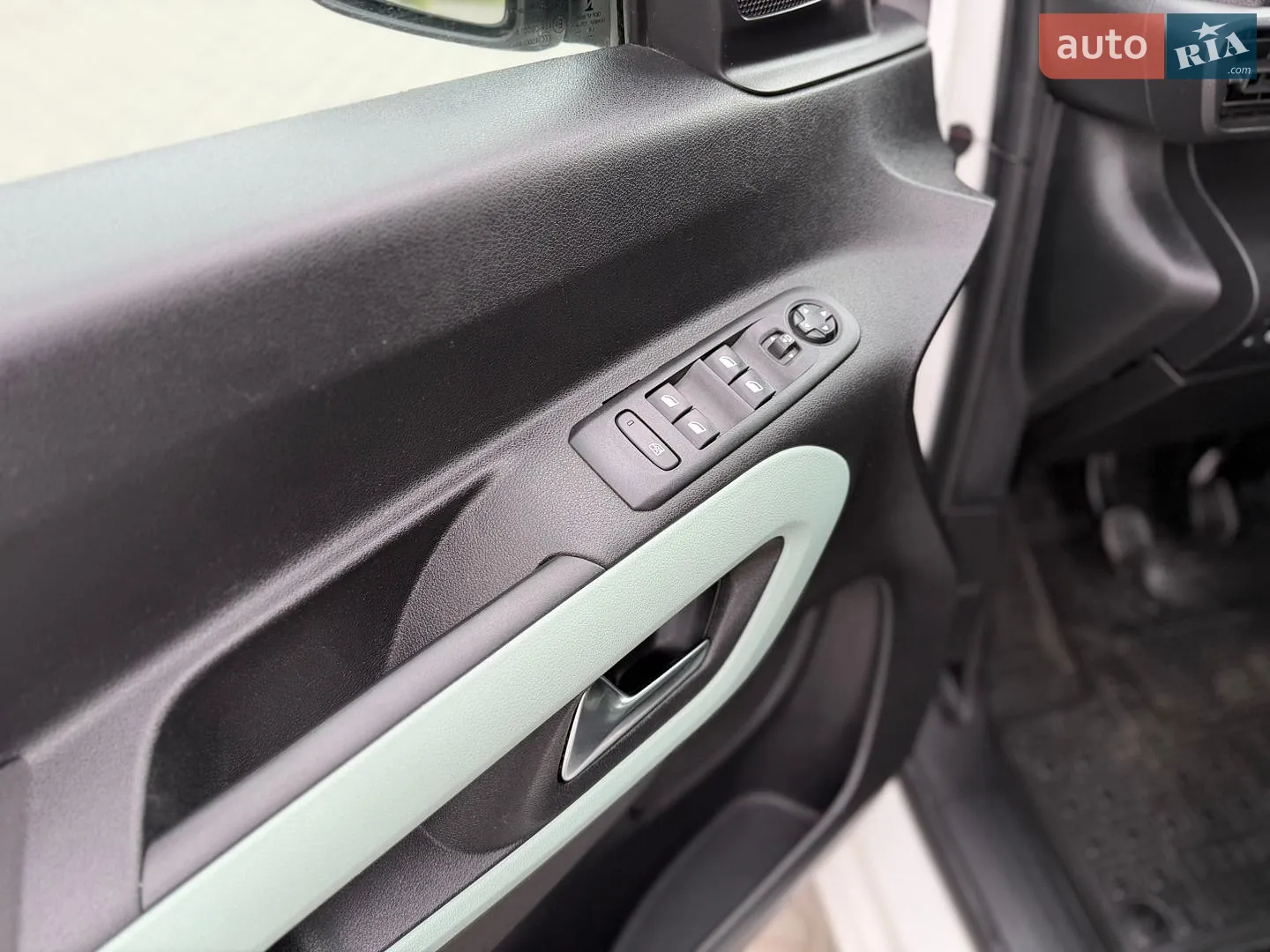 2019 Citroen Berlingo - мініатюра 35