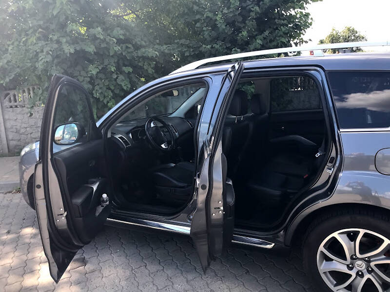 Позашляховик / Кросовер Citroen C-Crosser 2008 в Городку