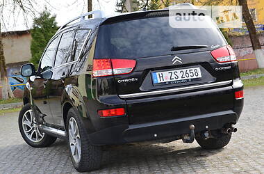 Позашляховик / Кросовер Citroen C-Crosser 2009 в 