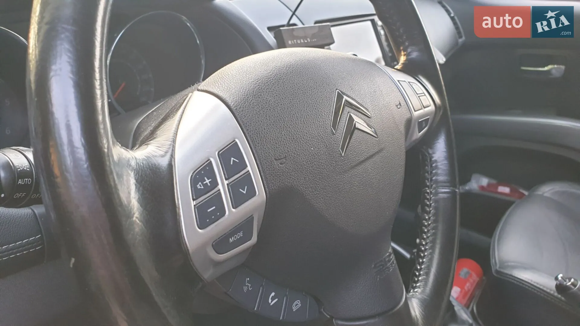 2012 Citroen C-Crosser - мініатюра 38