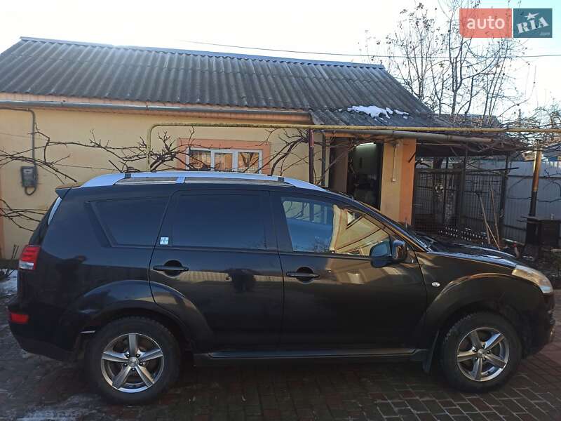 Внедорожник / Кроссовер Citroen C-Crosser 2008 в Ромнах фото 2 Внедорожник / Кроссовер Citroen C-Crosser 2008 в Ромнах