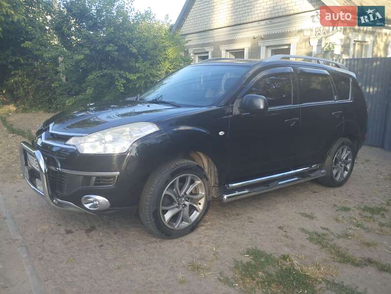 Citroen C-Crosser 2012