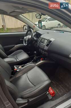 Внедорожник / Кроссовер Citroen C-Crosser 2012 в 