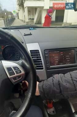 Внедорожник / Кроссовер Citroen C-Crosser 2012 в 