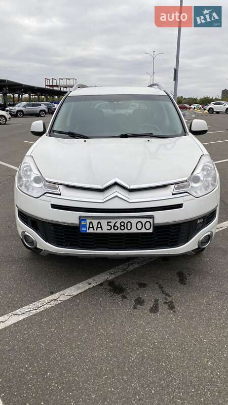 Внедорожник / Кроссовер Citroen C-Crosser 2012 в 
