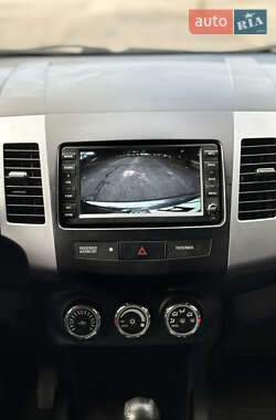 Внедорожник / Кроссовер Citroen C-Crosser 2011 в 