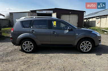 Позашляховик / Кросовер Citroen C-Crosser 2010 в 