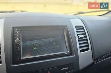 Внедорожник / Кроссовер Citroen C-Crosser 2012 в 