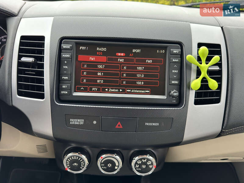 Позашляховик / Кросовер Citroen C-Crosser 2012 в Стрию