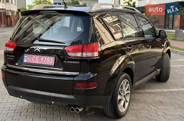 Позашляховик / Кросовер Citroen C-Crosser 2010 в 