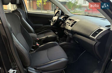 Позашляховик / Кросовер Citroen C-Crosser 2010 в 