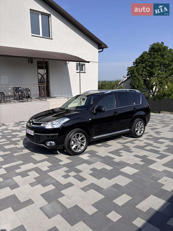 Позашляховик / Кросовер Citroen C-Crosser 2009 в 