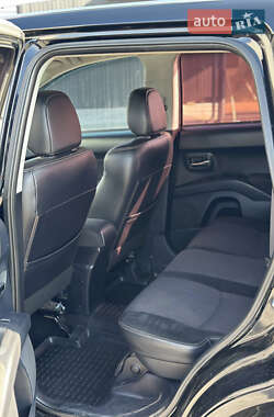 Внедорожник / Кроссовер Citroen C-Crosser 2009 в 