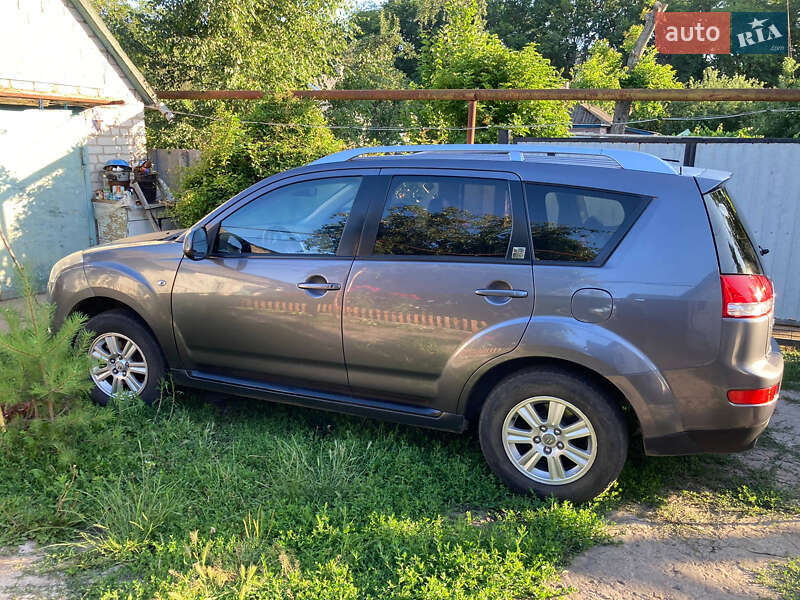 Внедорожник / Кроссовер Citroen C-Crosser 2009 в Вольногорске