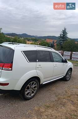 Внедорожник / Кроссовер Citroen C-Crosser 2011 в 