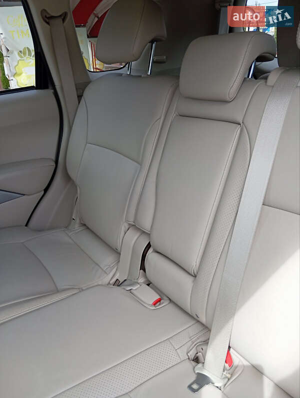 Внедорожник / Кроссовер Citroen C-Crosser 2011 в Ивано-Франковске