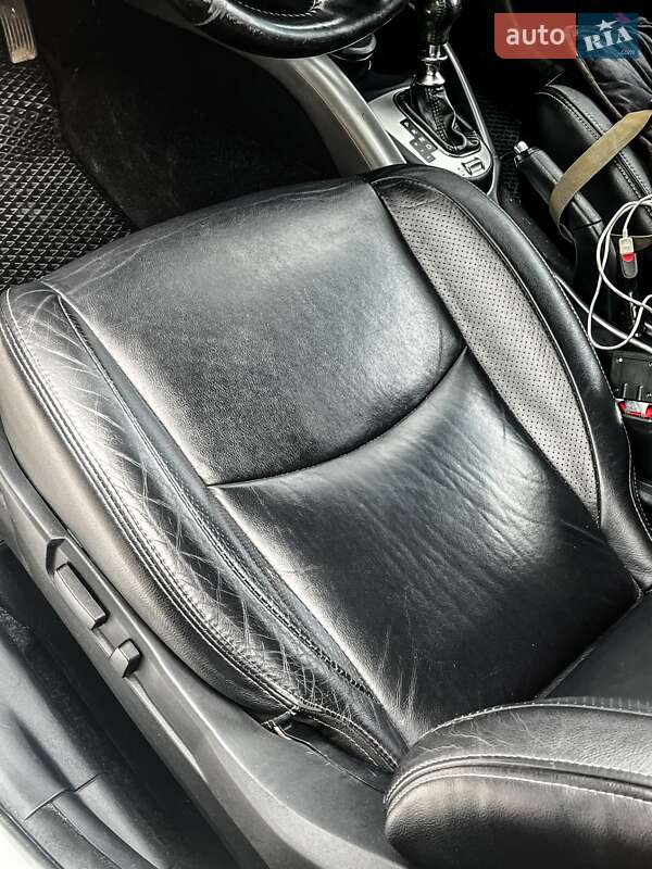 Позашляховик / Кросовер Citroen C-Crosser 2011 в Івано-Франківську фото 7 Позашляховик / Кросовер Citroen C-Crosser 2011 в Івано-Франківську