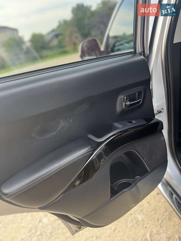 Внедорожник / Кроссовер Citroen C-Crosser 2007 в Тернополе