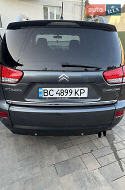Позашляховик / Кросовер Citroen C-Crosser 2008 в 