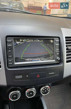 Внедорожник / Кроссовер Citroen C-Crosser 2010 в 