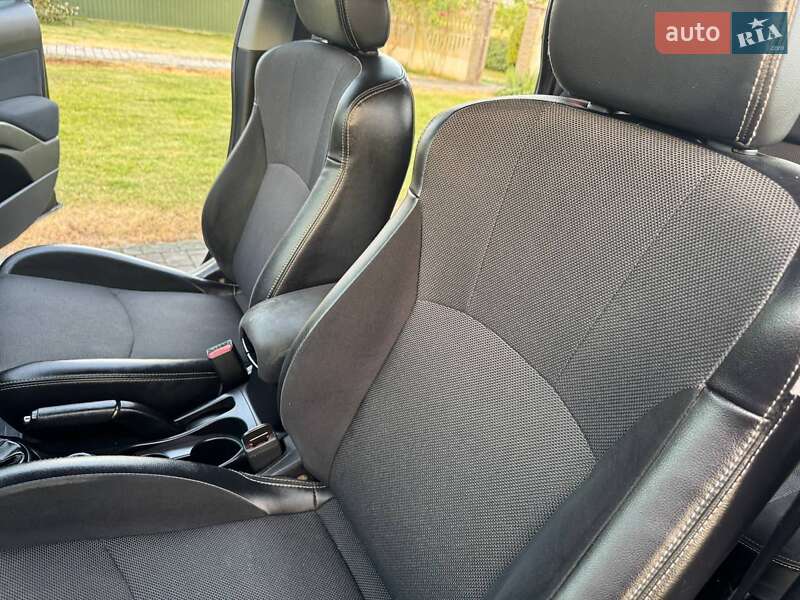 Внедорожник / Кроссовер Citroen C-Crosser 2010 в Коломые