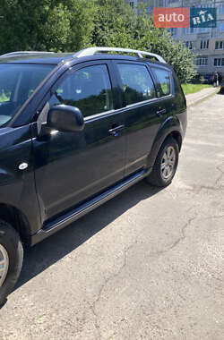 Позашляховик / Кросовер Citroen C-Crosser 2012 в 