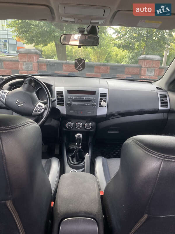 Внедорожник / Кроссовер Citroen C-Crosser 2012 в Киеве фото 17 Внедорожник / Кроссовер Citroen C-Crosser 2012 в Киеве