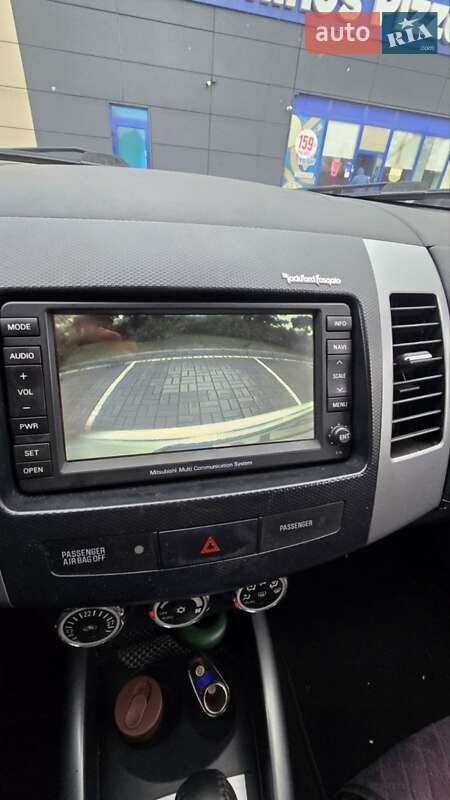 Позашляховик / Кросовер Citroen C-Crosser 2010 в Чернігові