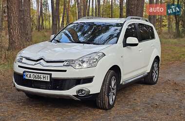 Позашляховик / Кросовер Citroen C-Crosser 2010 в 