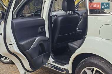 Позашляховик / Кросовер Citroen C-Crosser 2010 в 