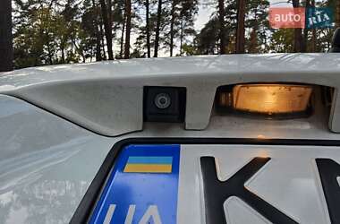 Позашляховик / Кросовер Citroen C-Crosser 2010 в 