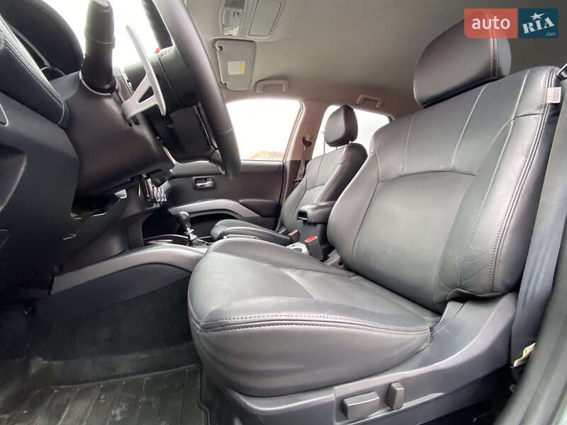 Внедорожник / Кроссовер Citroen C-Crosser 2011 в Ровно