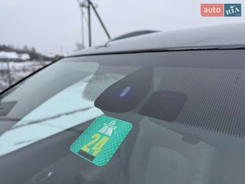 Позашляховик / Кросовер Citroen C-Crosser 2010 в Радивиліві