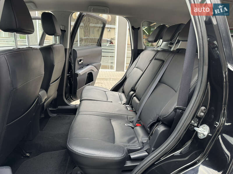 Позашляховик / Кросовер Citroen C-Crosser 2012 в Житомирі фото 43 Позашляховик / Кросовер Citroen C-Crosser 2012 в Житомирі