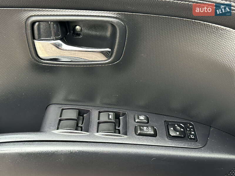 Внедорожник / Кроссовер Citroen C-Crosser 2011 в Коломые фото 58 Внедорожник / Кроссовер Citroen C-Crosser 2011 в Коломые