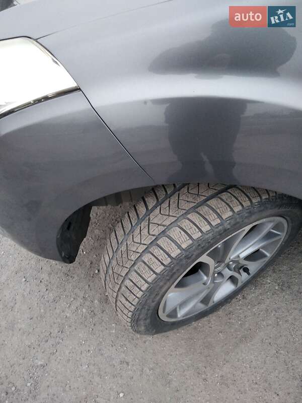 Позашляховик / Кросовер Citroen C-Crosser 2008 в Бердичеві