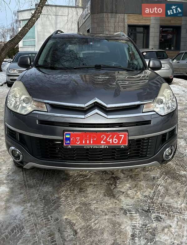 Citroen C-Crosser