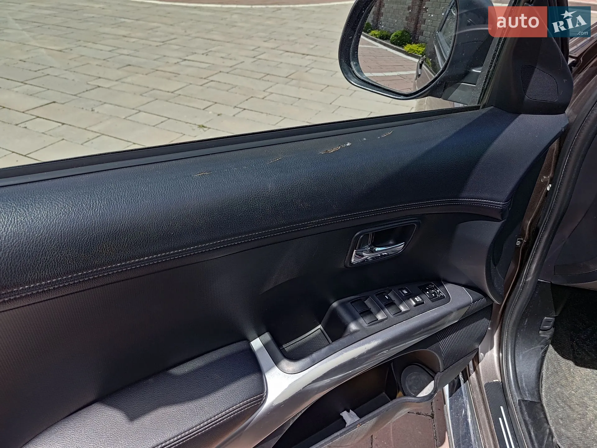 2011 Citroen C-Crosser - мініатюра 3