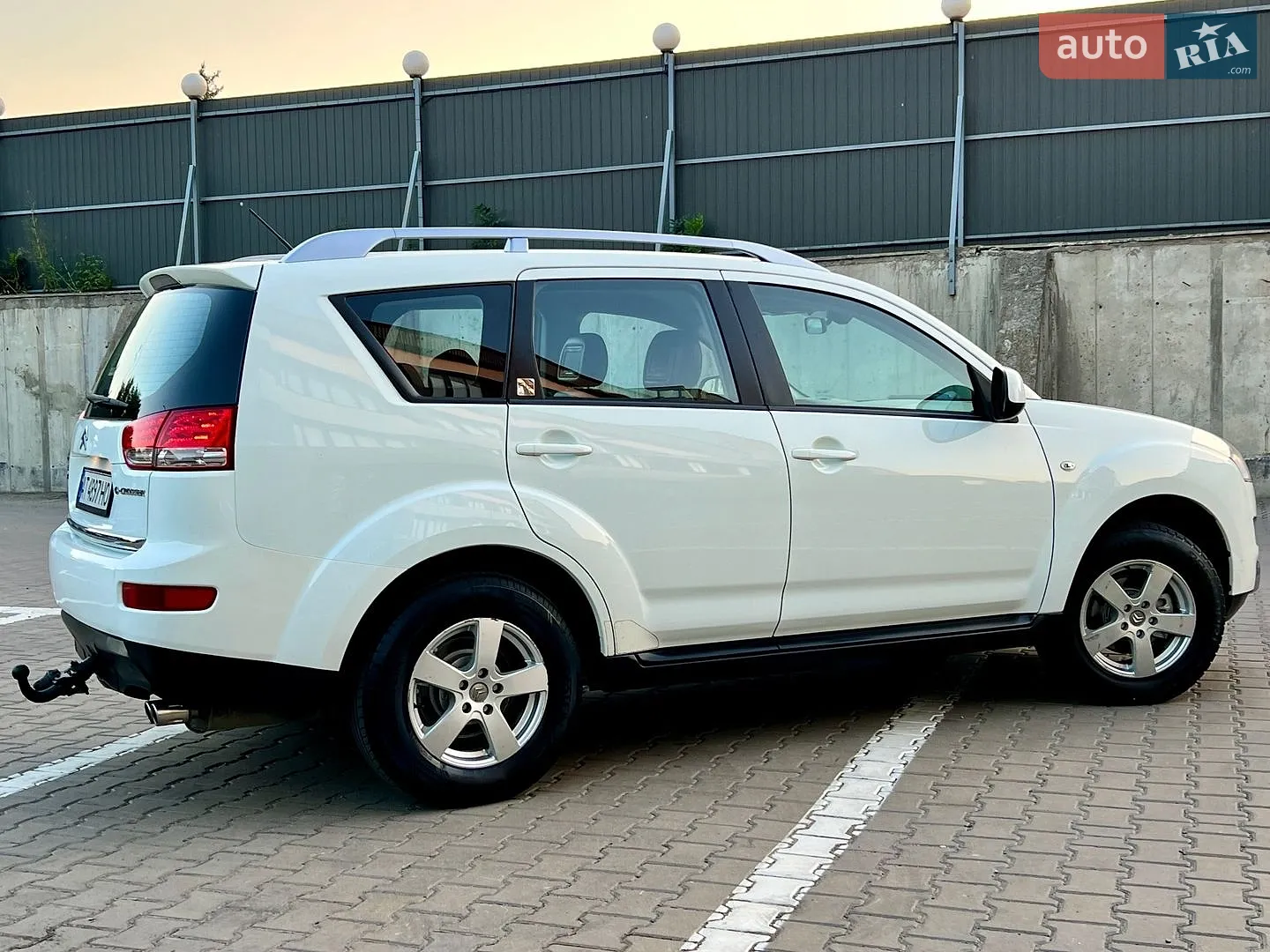2010 Citroen C-Crosser - мініатюра 29