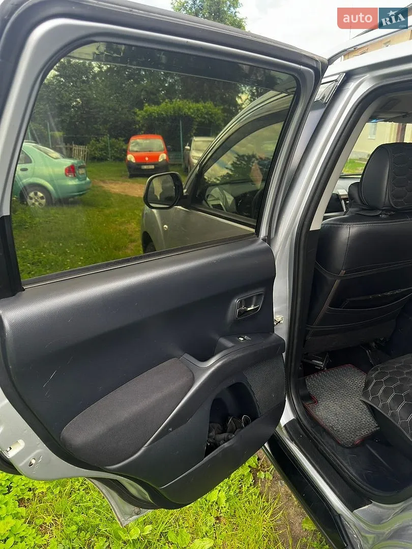 2010 Citroen C-Crosser - мініатюра 20