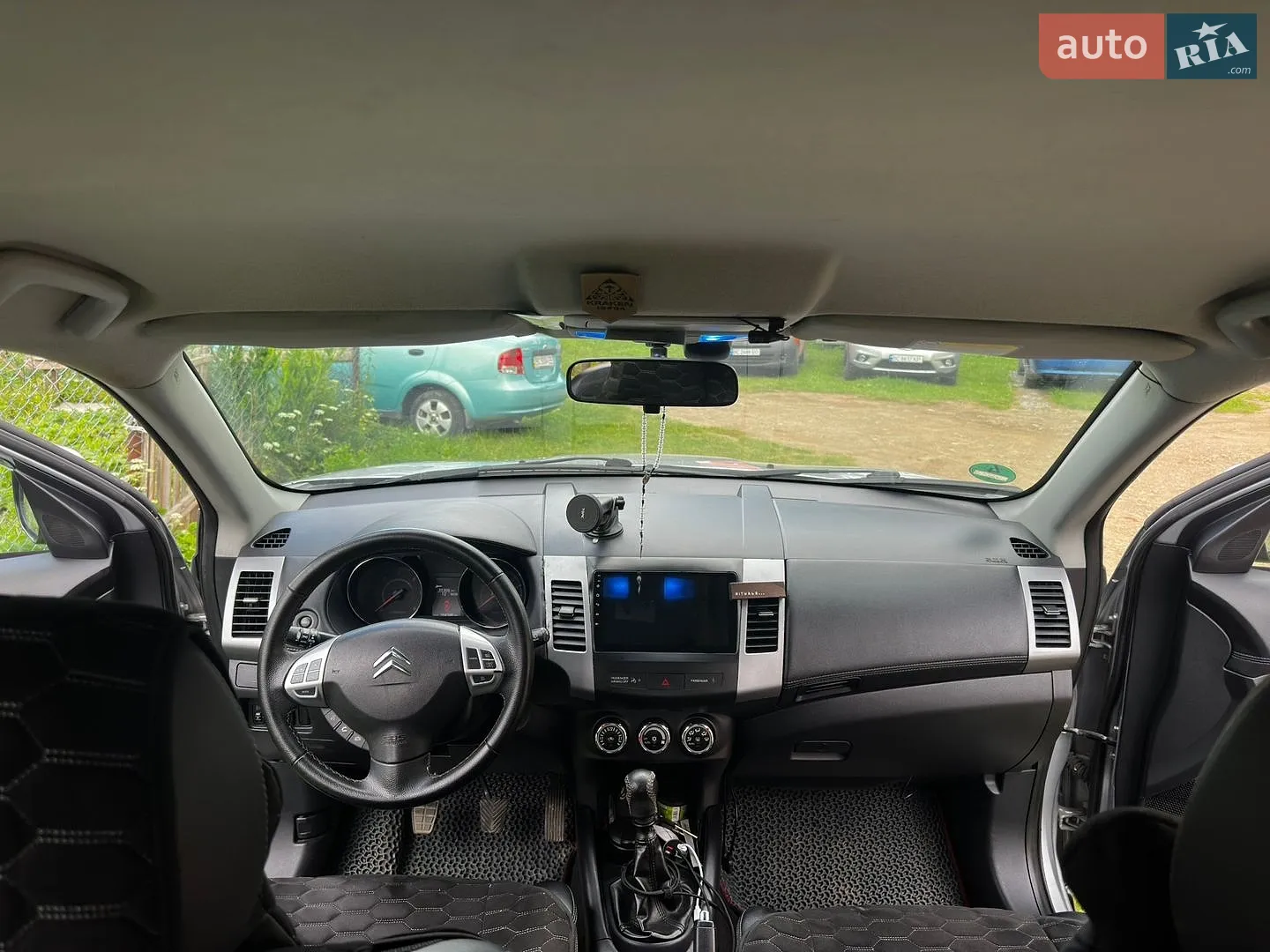 2010 Citroen C-Crosser - мініатюра 24