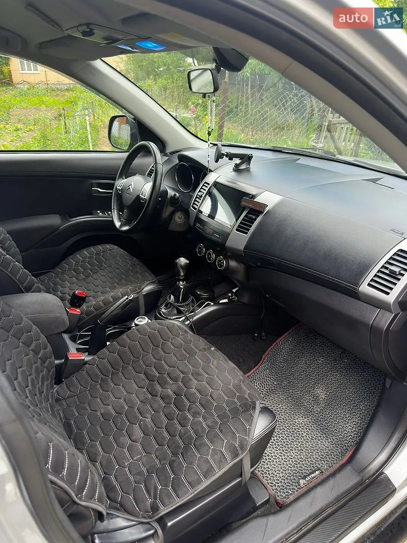 2010 Citroen C-Crosser - мініатюра 29
