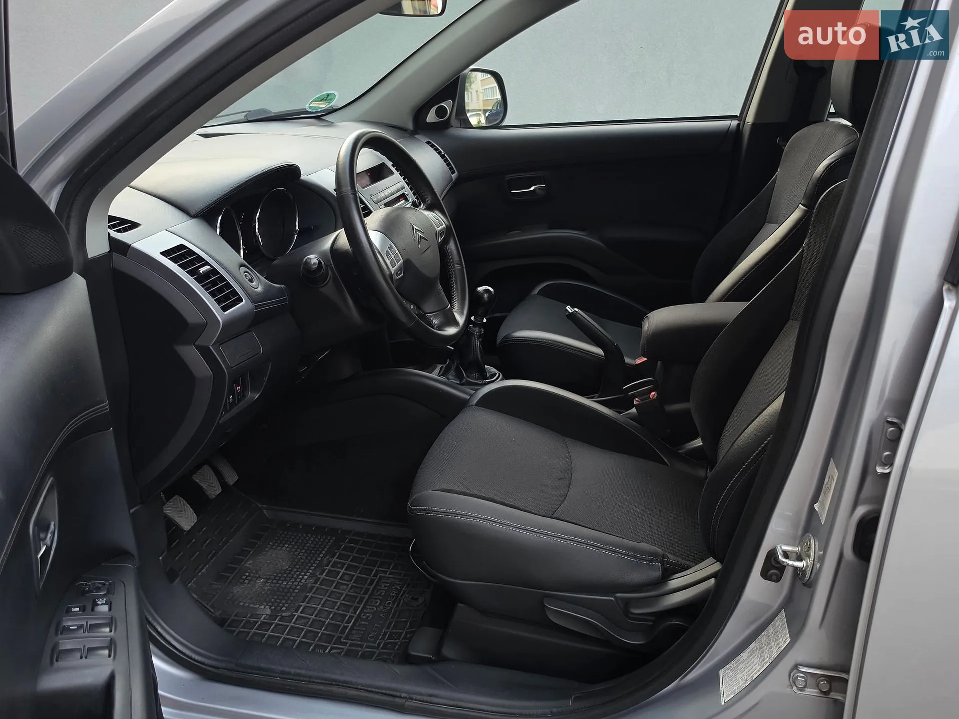 2012 Citroen C-Crosser - мініатюра 20