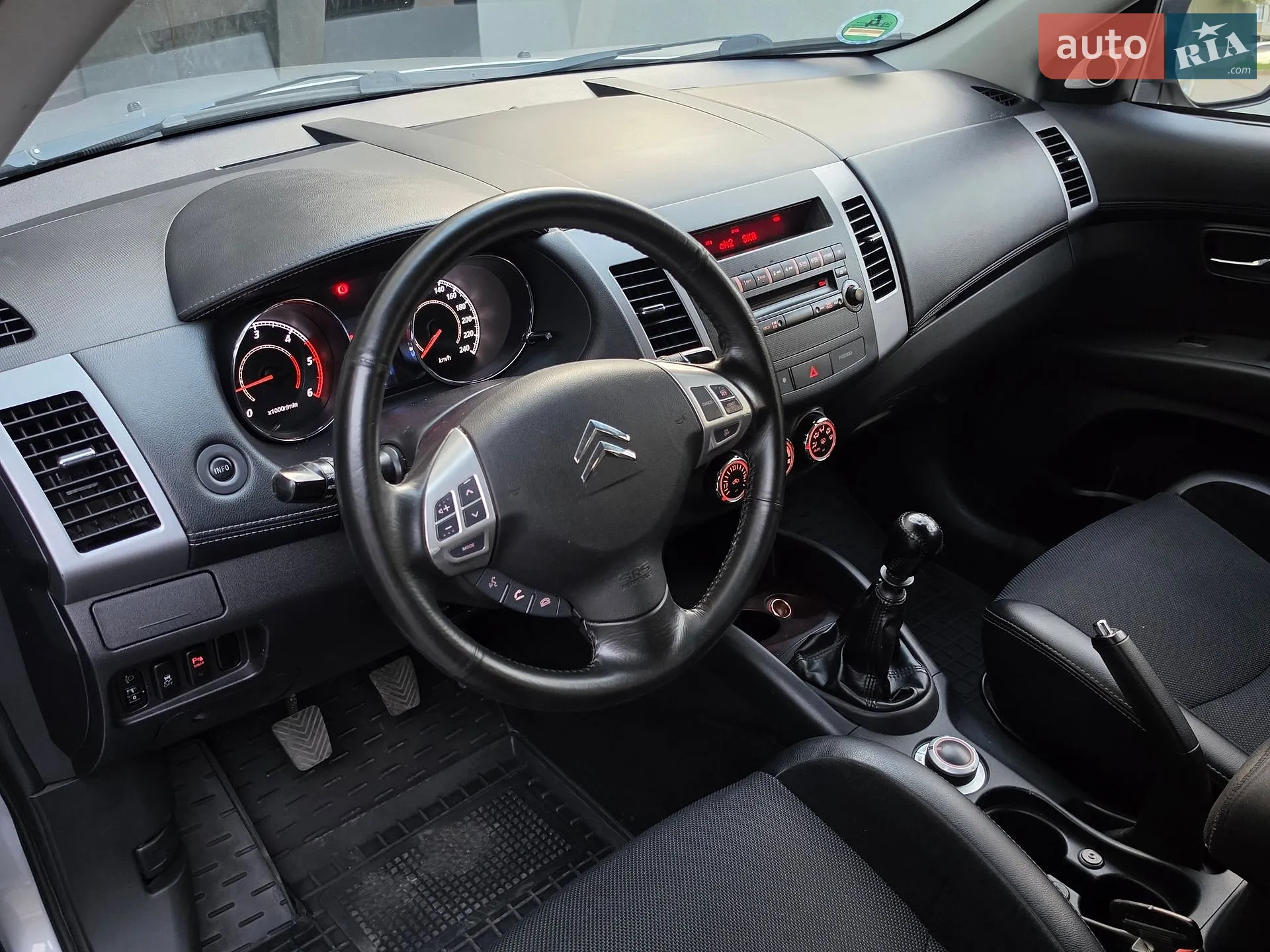 2012 Citroen C-Crosser - мініатюра 24