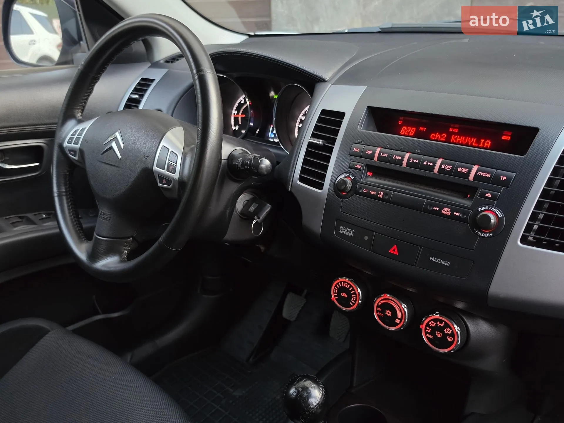 2012 Citroen C-Crosser - мініатюра 37