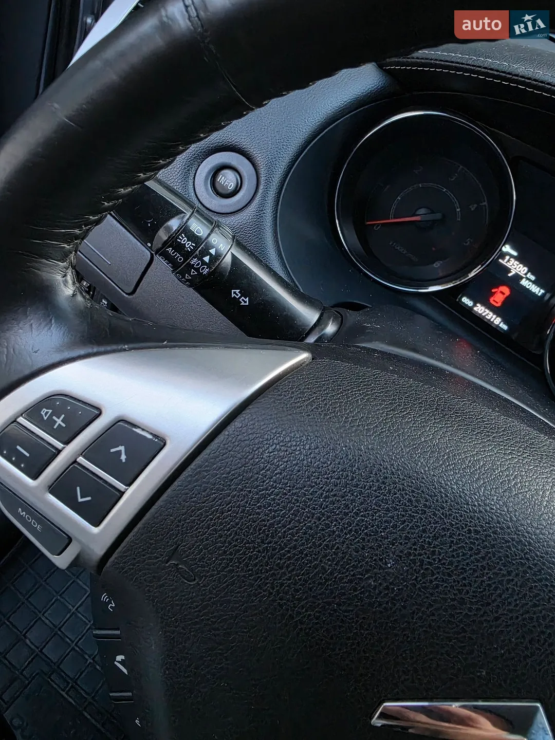 2012 Citroen C-Crosser - мініатюра 40