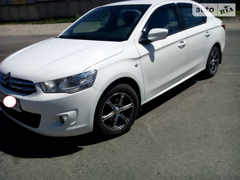 Седан Citroen C-Elysee 2013 в 